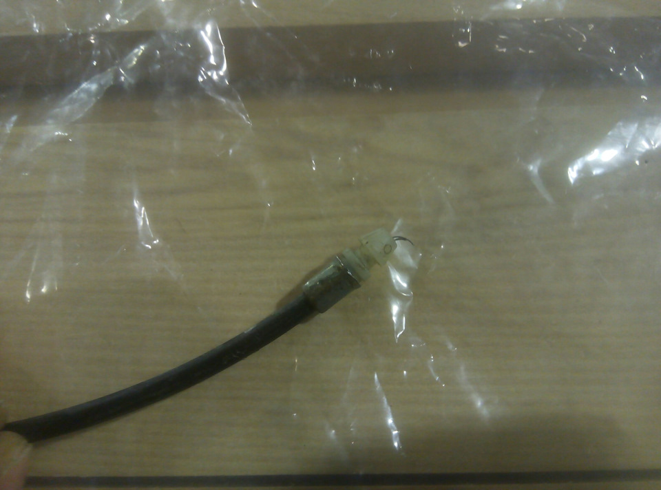 Замена тросика открывания капота — Mitsubishi Lancer X, 1,8 л, 2008 ...