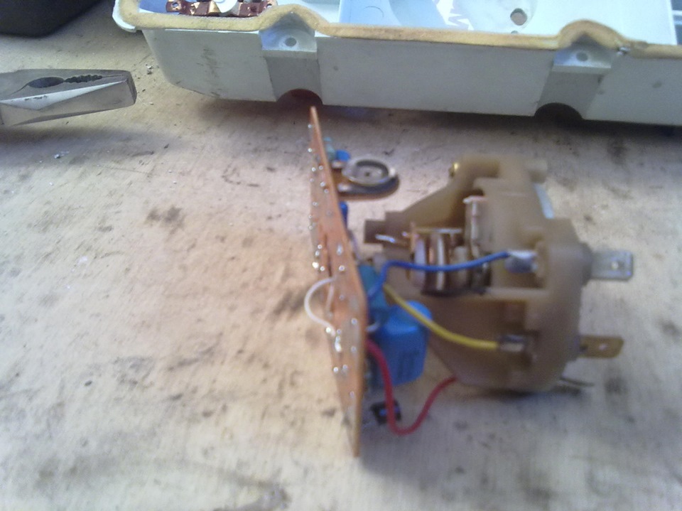 плавное включение и выключения подсветки панели приборов. — Lada 21074 ...