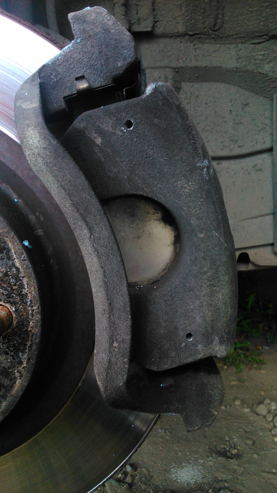 Замена масла закончилась установкой Brembo! — Mazda 6 (2G), 2 л., 2008 ...