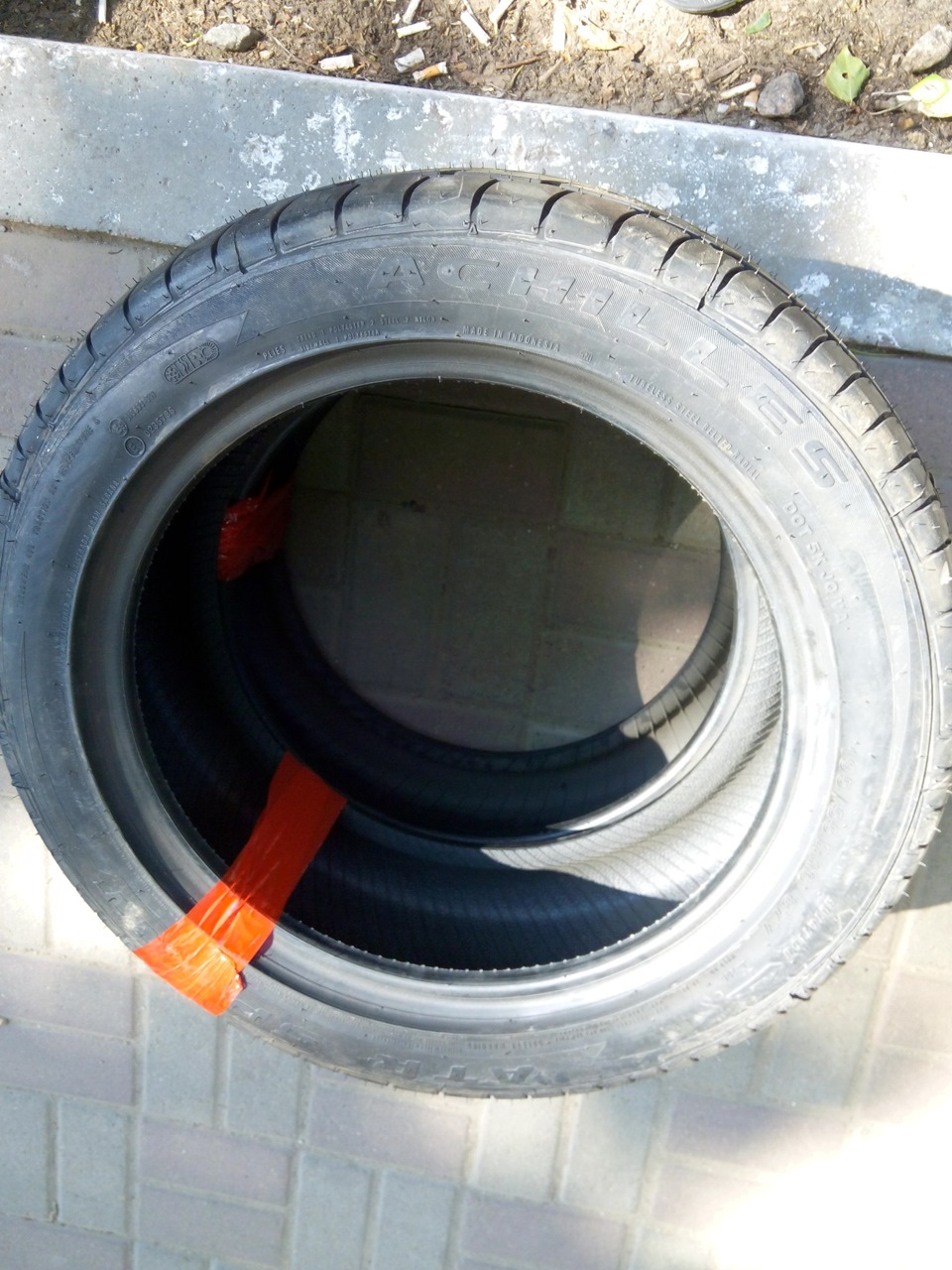 Вылезла гуля. Новая пара колес. — Mitsubishi Carisma, 1,6 л, 2003 года ...