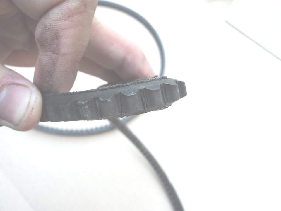 Замена ремня гидроусилителя руля. — Lada 4x4 3D, 1,7 л, 2010 года ...