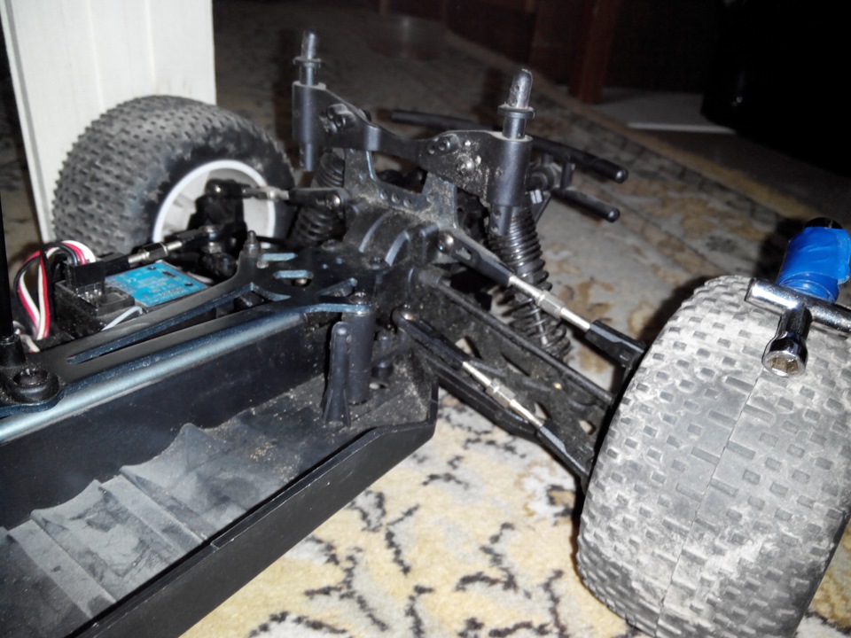 Сход-Развал!, Не то что На ланцерах)(не Ланцер))), даже на R/C ...