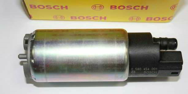 Моторчик бензонасоса ваз 2110. Топливный насос ВАЗ 2112 Bosch. Бензонасос на ВАЗ 2112 Bosch. Топливный насос 2110 бош. Топливный бензонасос ВАЗ 2110.