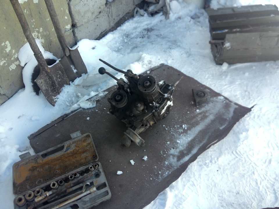 разбор раздатки и ее занижение. — Lada 4x4 3D, 1,7 л, 1981 года ...