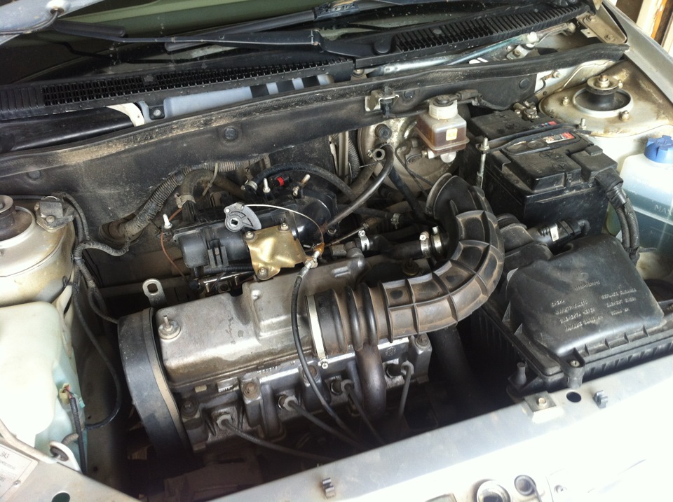 Чистка дроссельного узла — Lada Калина седан, 1,6 л, 2008 года | своими ...