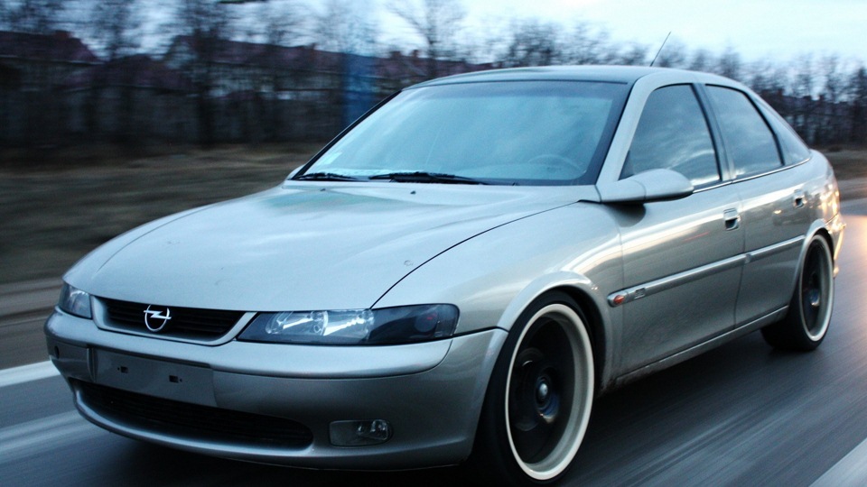 Opel Vectra BR19