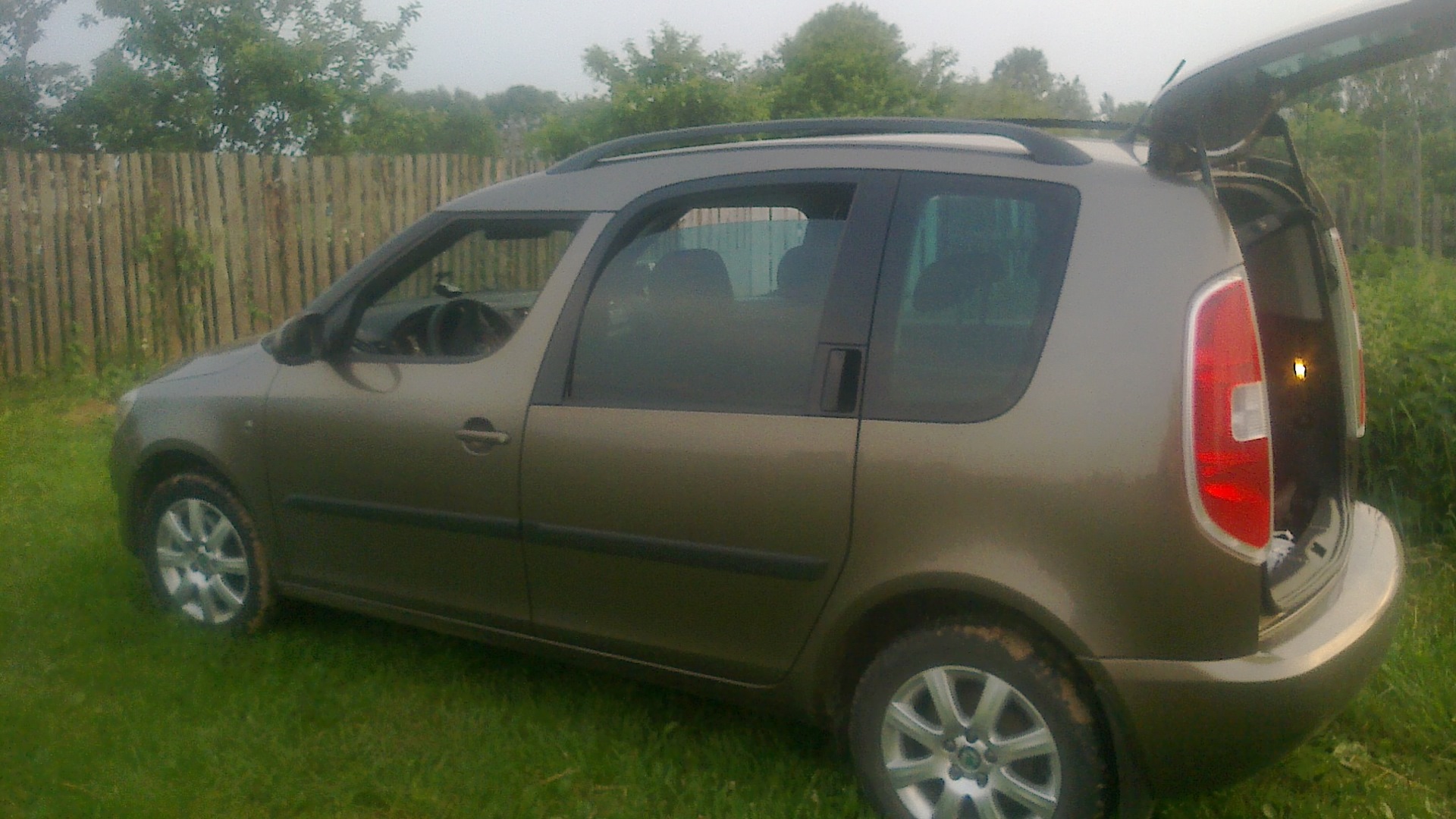 Skoda Roomster 2012