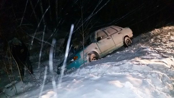 Последствия невнимательности за рулем. — Lada 2115, 1,5 л, 2003 года ...