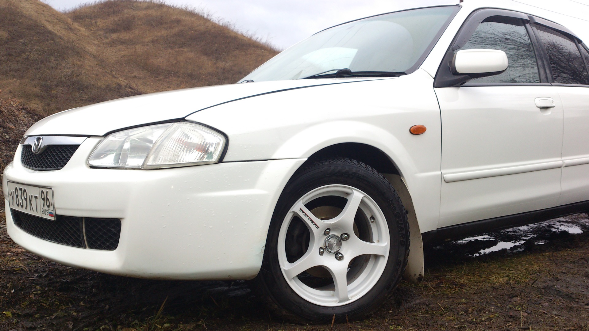 Mazda Familia (BJ) 1.5 бензиновый 2000 | 4wd на DRIVE2