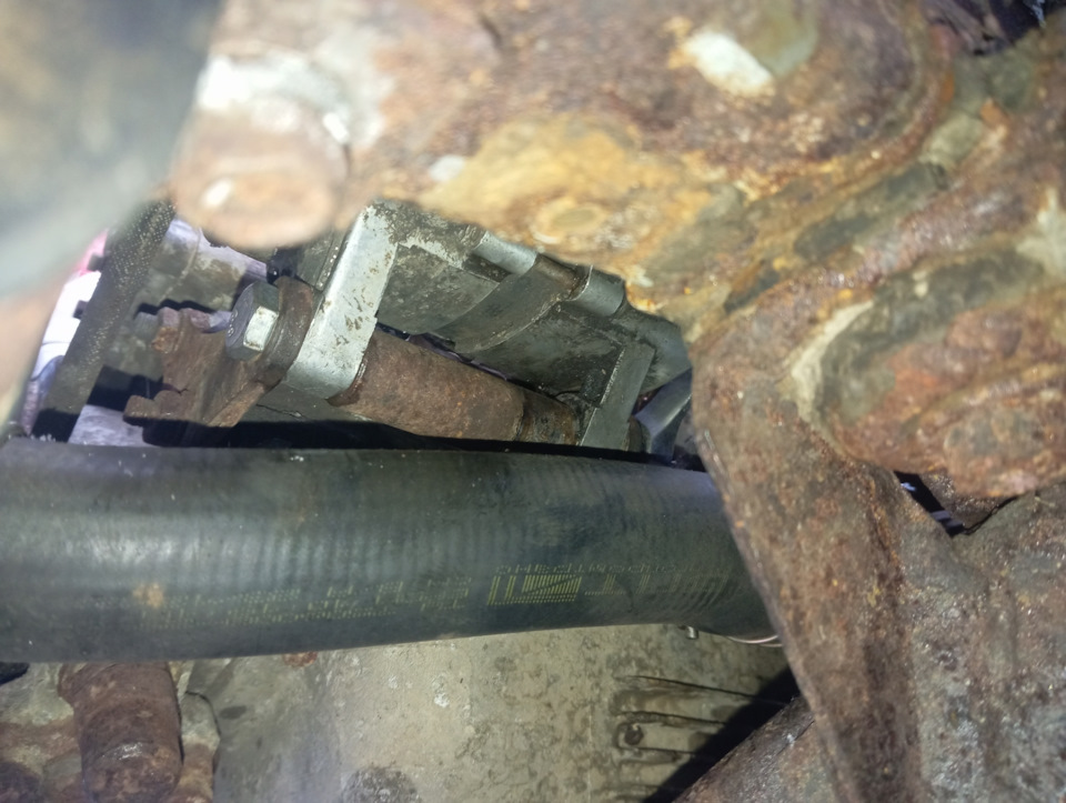 Установка генератора на один болт. Правильная. — ИЖ Москвич 412, 1,5 л ...