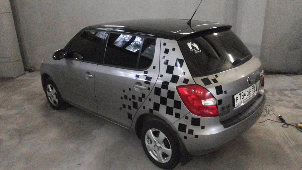 крышу черным глянцем. — Skoda Fabia Mk2, 1,4 л, 2007 года | стайлинг ...