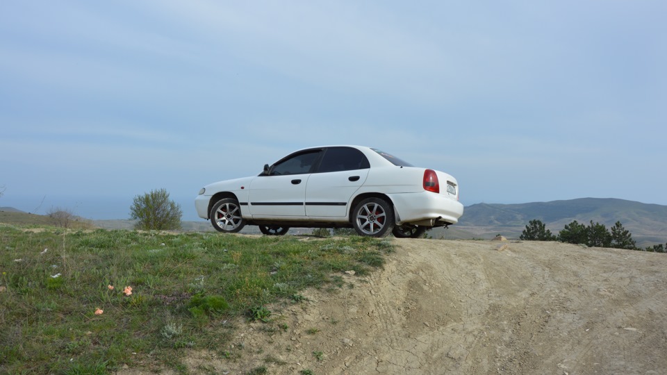 Daewoo Nubira Snow White