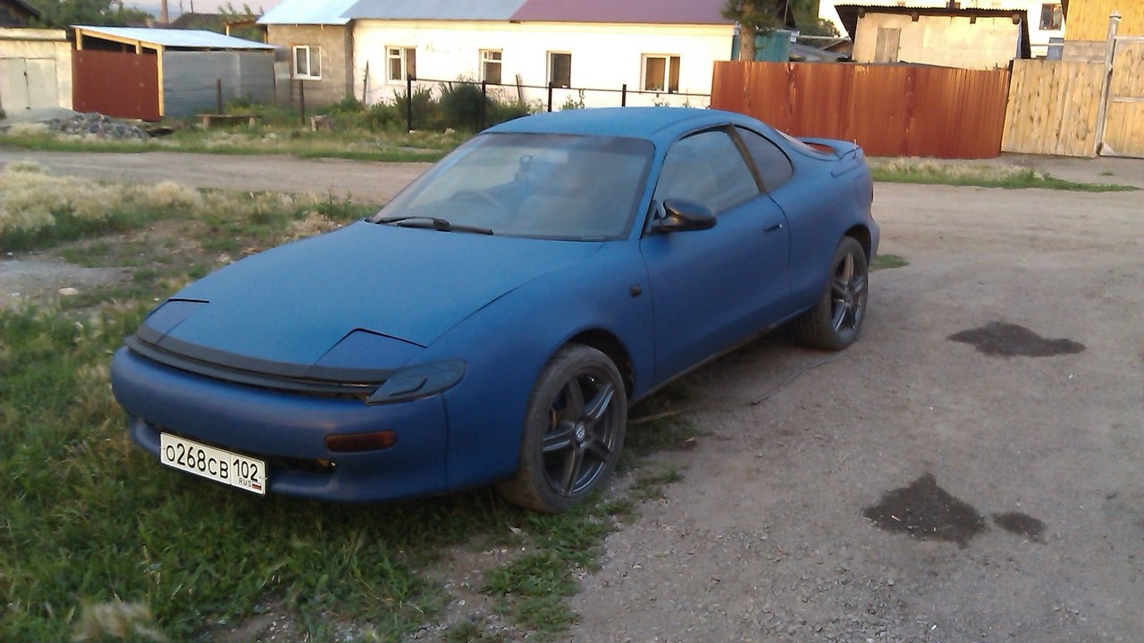 Toyota Celica 1998 с выдвижными фарами