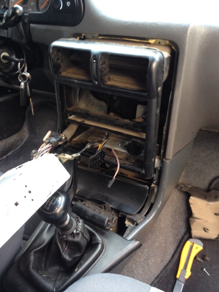 Помогите! Нет питания на блоке печки! — Daewoo Espero, 2 л., 1999 года ...