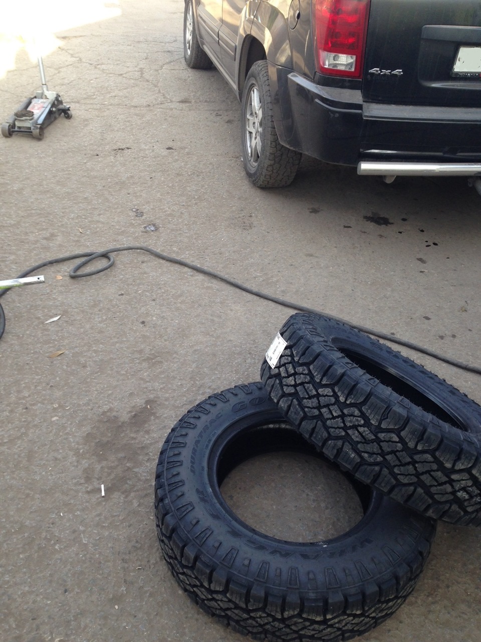 Goodyear Wrangler DuraTrac переобувка — Jeep Grand Cherokee (WK), 3,7 л, 2005 года шины DRIVE2