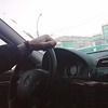 что такое амбиентная подсветка салона. 851a16u 100. что такое амбиентная подсветка салона фото. что такое амбиентная подсветка салона-851a16u 100. картинка что такое амбиентная подсветка салона. картинка 851a16u 100. Идея пришла ещё когда прогуливался по салону Пежо. То есть на мой взгляд в авто, который переваливает за 2 миллиона, а в некоторых случаях за 3 или около, с явным намеком на хоть какую-то амбиентную подсветку кабины (даже без возможности изменять цвет) должна быть завершена подсветка кокпита полностью, но к сожалению завод набросал пару островков с голубым светом.(Конечно, как в майбахе не получится, но я старался и в целом сделал так, как меня устроило. Я думал сделать сначала возможность менять цвет кабины, но для этого пришлось бы что-то ещё придумывать со штатной подсветкой. По этому пришлось внештатку делать в тот же самый голубенький цвет, благо глаз он действительно не раздражает)Добавил диоды я в дверные ручки, дверные кармашки сзади и в ноги. Запитано всё от плюсового провода на штатной подсветке. Как вариант вы бы с таким же успехом могли запитать от габарит, но не было бы возможности управлять яркостью с компьютера машины!