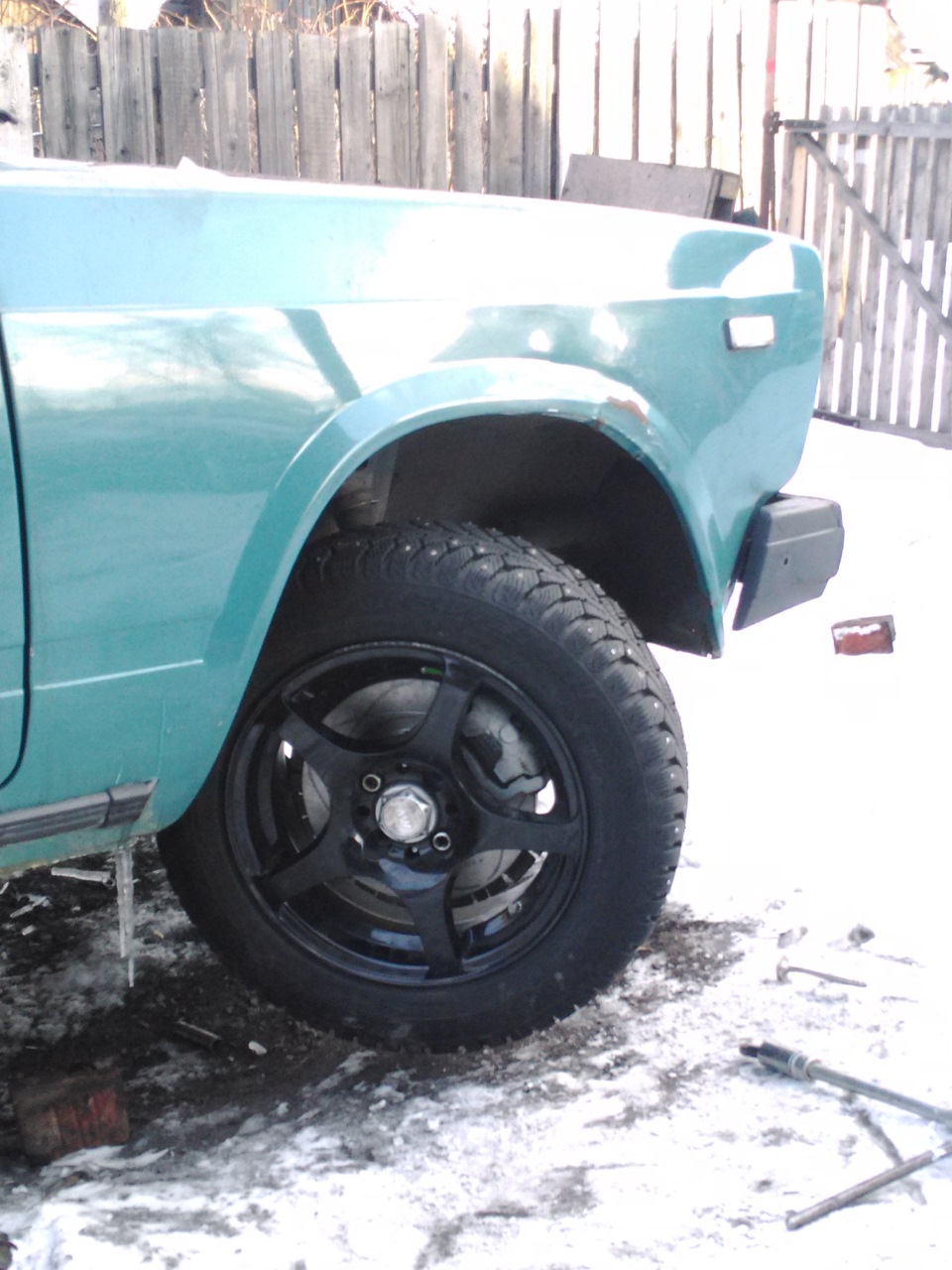 Зеленые рычаги "турботема" — Lada 2107, 1,5 л, 2004 года | тюнинг | DRIVE2