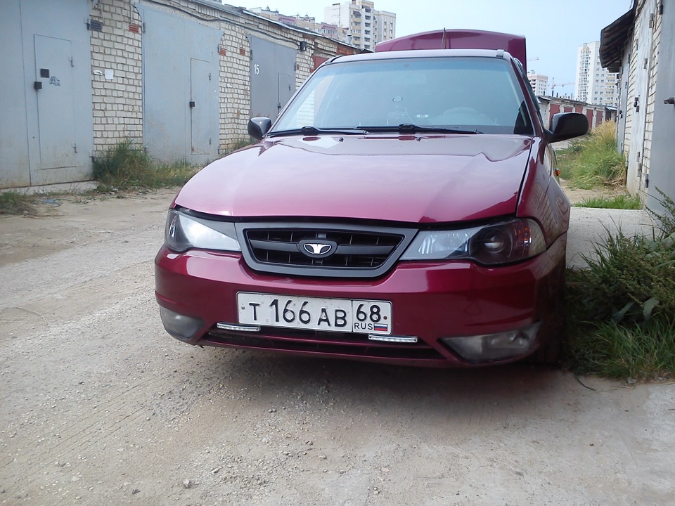 Daewoo Nexia 150 вишнёвая