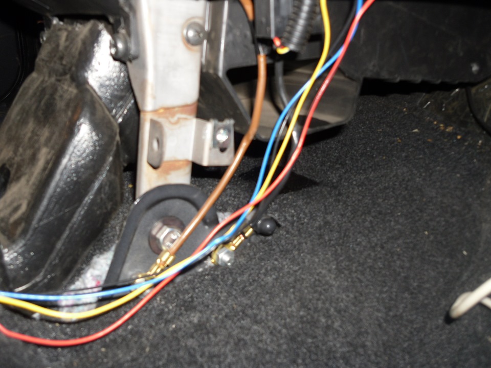 подключение регистратора, навигатора и радара — Lada Гранта, 1,6 л ...