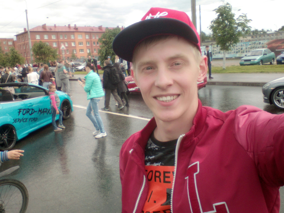 День города в Гатчине — Opel Astra H GTC, 1,8 л, 2008 года ...