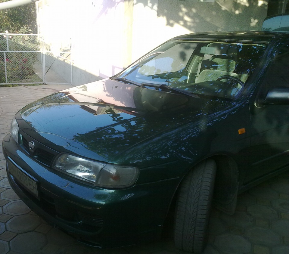 Поводки дворников и спидометр) — Nissan Almera I (N15), 1,6 л, 1995 ...