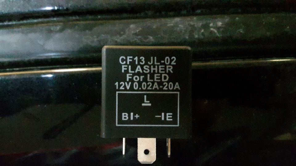 Реле для диодных поворотников — Hyundai Accent (2G), 1,5 л, 2009 года ...