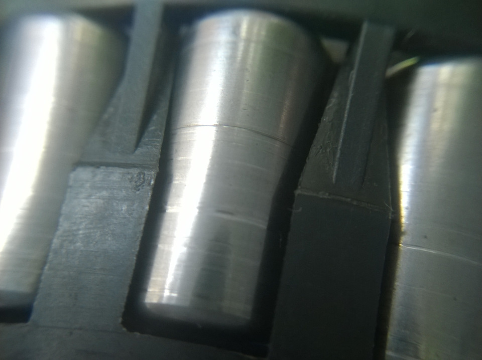 Царапины на роликах — Lada 21041