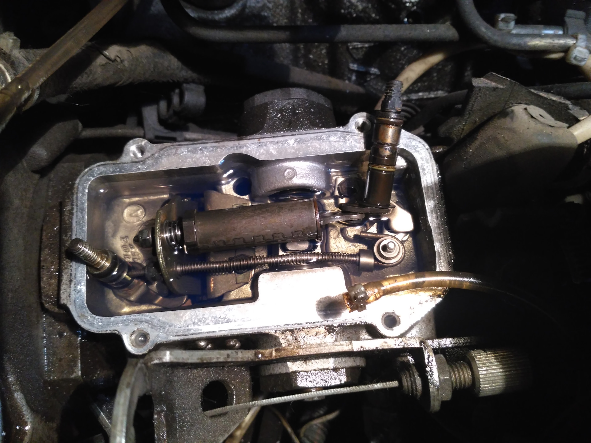 снять крышку тнвд. тнвд terex 860. снять крышку тнвд. 9 дизель механический. фиксатор звезды тнвд форд транзит.