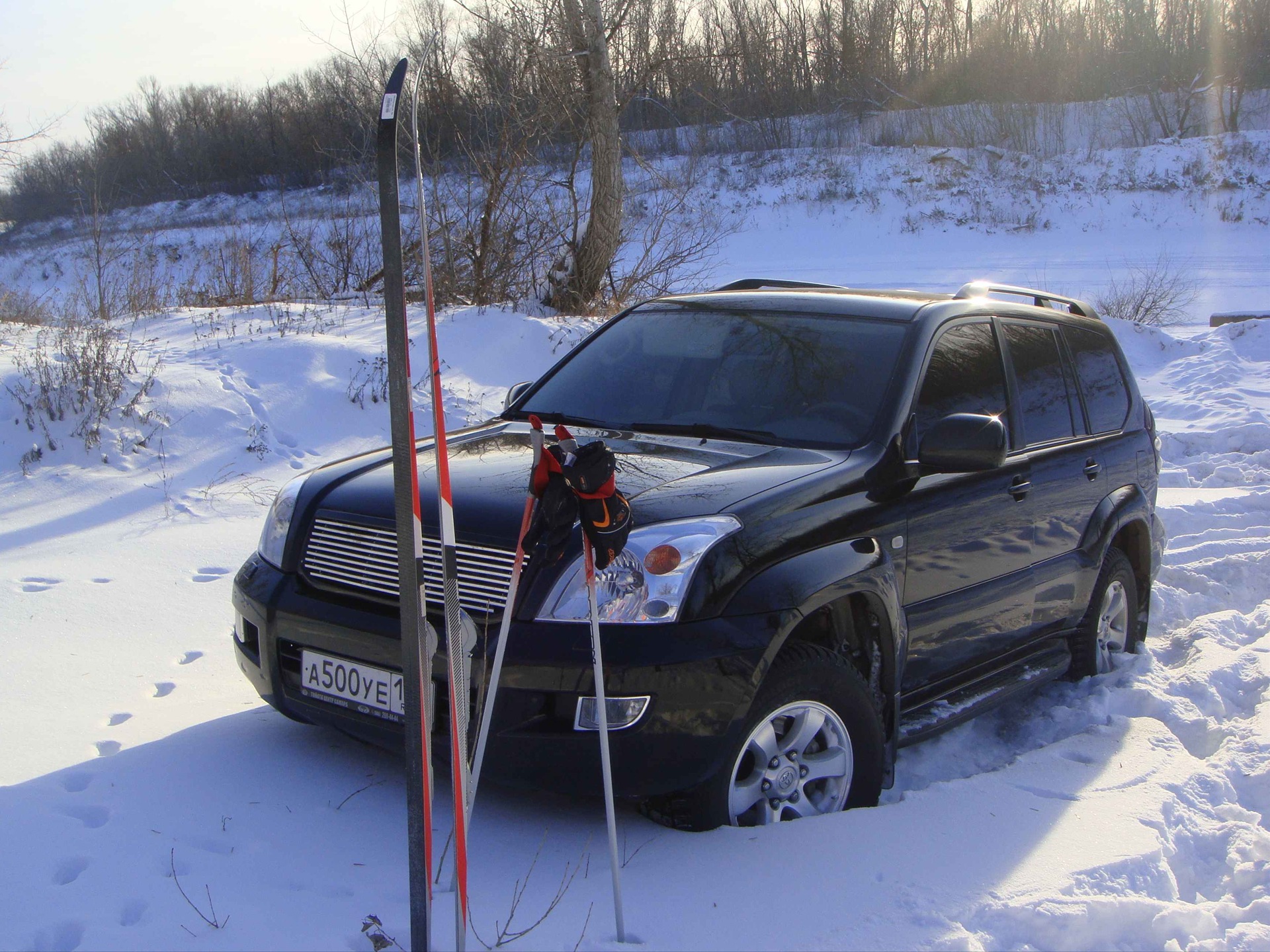 Polishing from 131209  skis  - Toyota Land Cruiser Prado 40L 2006