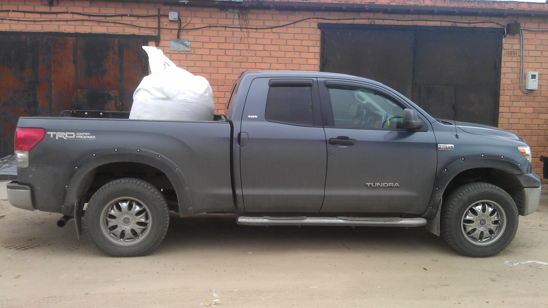 Toyota Tundra Police