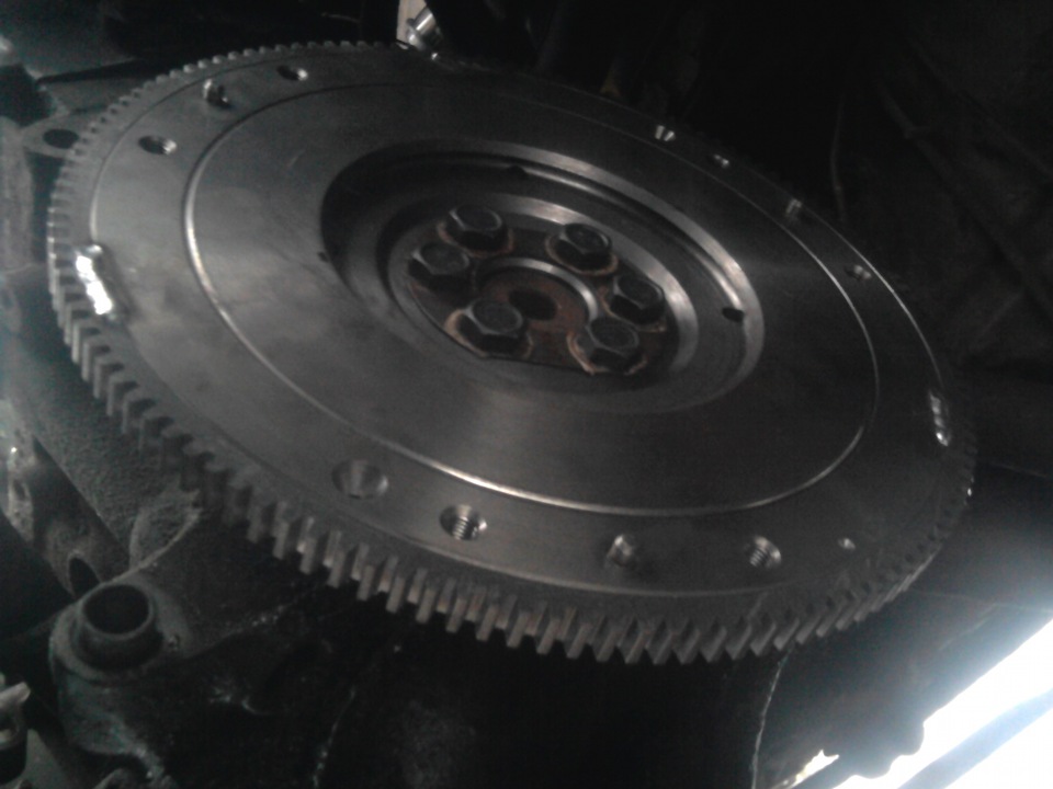 сколько ходит маховик. машинки с маховиком. маховик форд транзит 2. маховик ford transit 2. 2.