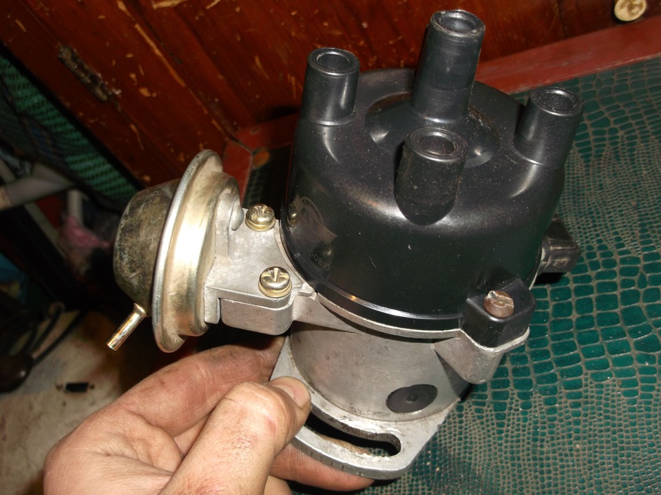 Трамблёр ваз 2108. Трамблер для азлк 2140. Трамплер. Трамблёр r100. Трамблер в сборе vw golf ii, jetta 1.