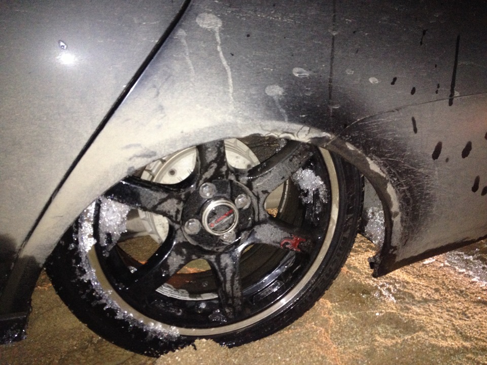 На Посадке в гараж)))) — Lada Приора седан, 1,6 л, 2007 года ...