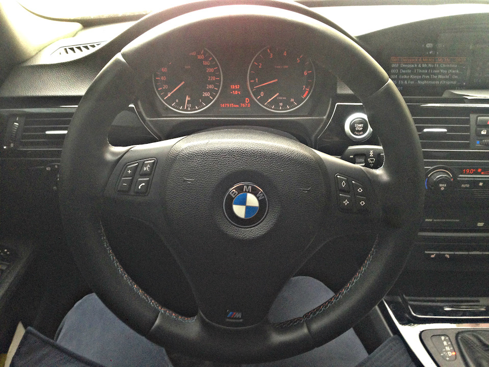 Rul M3 I Glazki Bmw 3 Series 3 0 L 2005 Goda Na Drive2