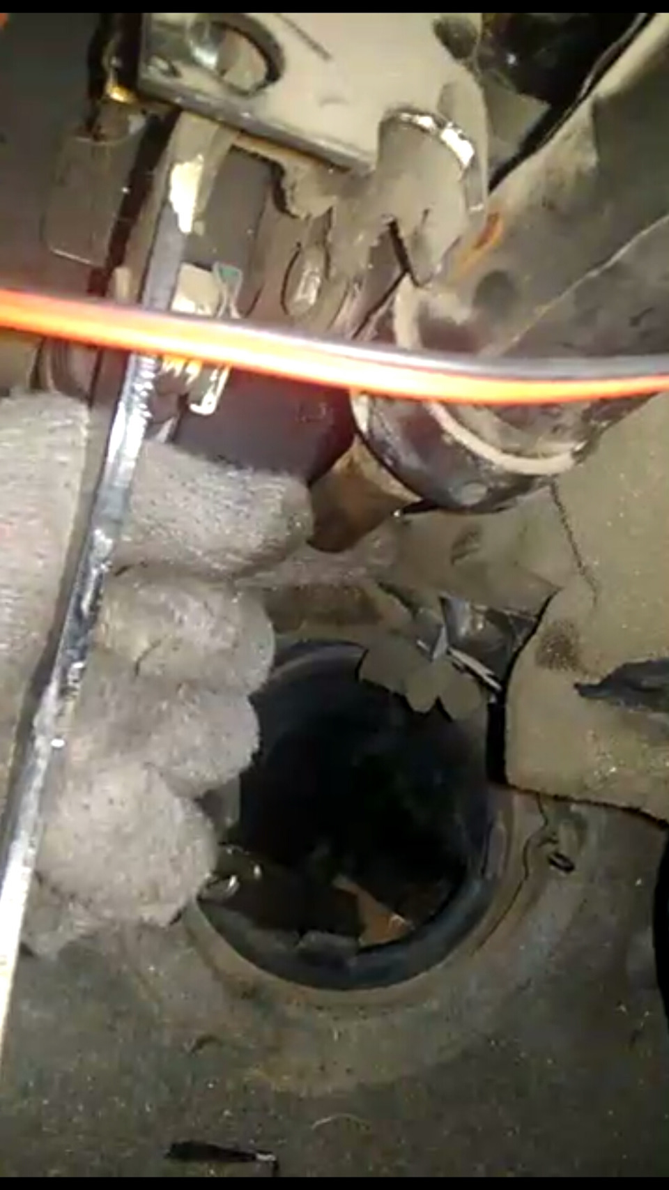 Стук в рулевой колонке часть 1 — Volkswagen Passat B3, 1,8 л, 1988 года ...