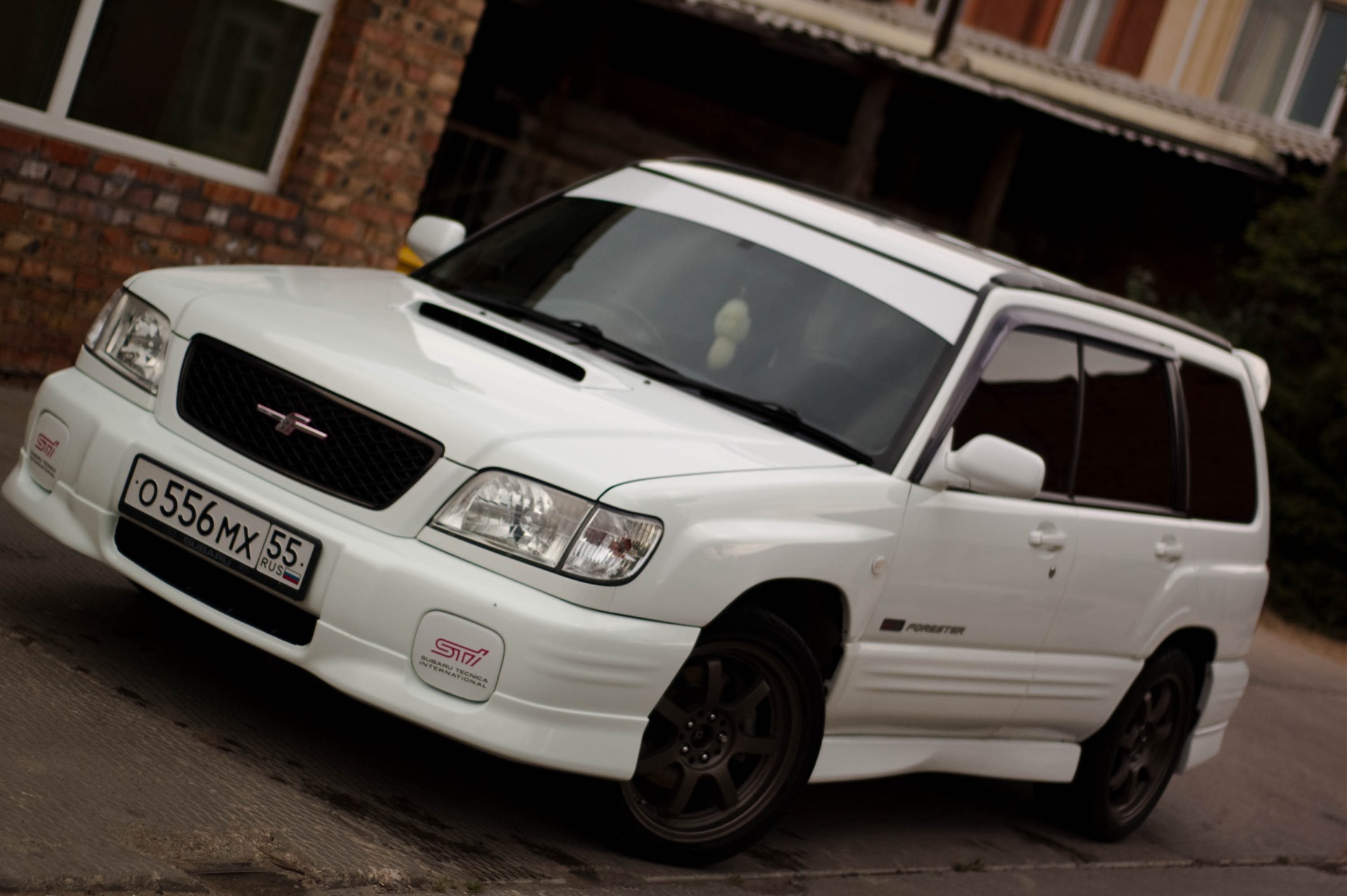 Купить форестер дром. Subaru Forester 2002. Субару Форестер 2001. Субару Форестер белый 2002. Субару Форестер белый.