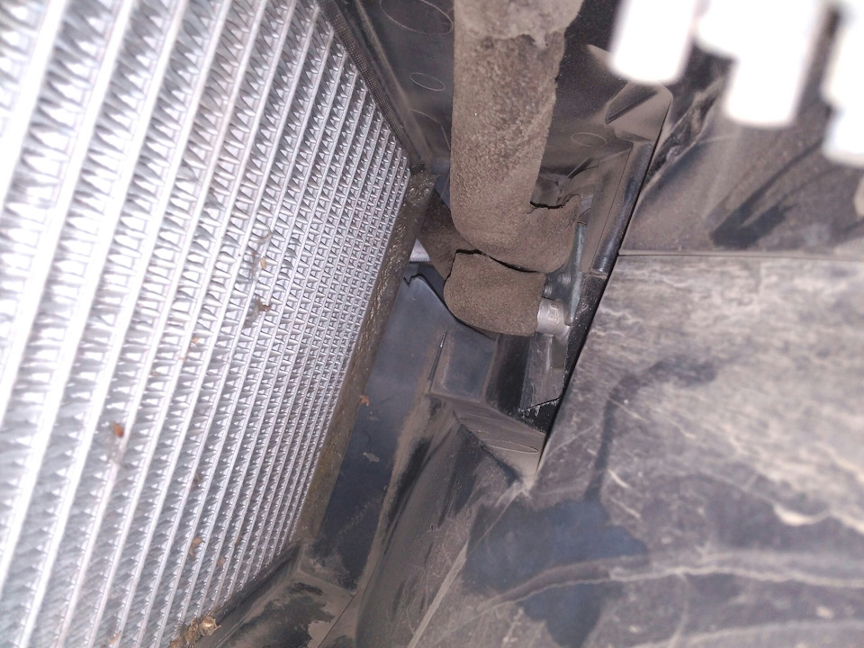 Замена салонного фильтра — Opel Astra H, 1,6 л, 2007 года | расходники ...