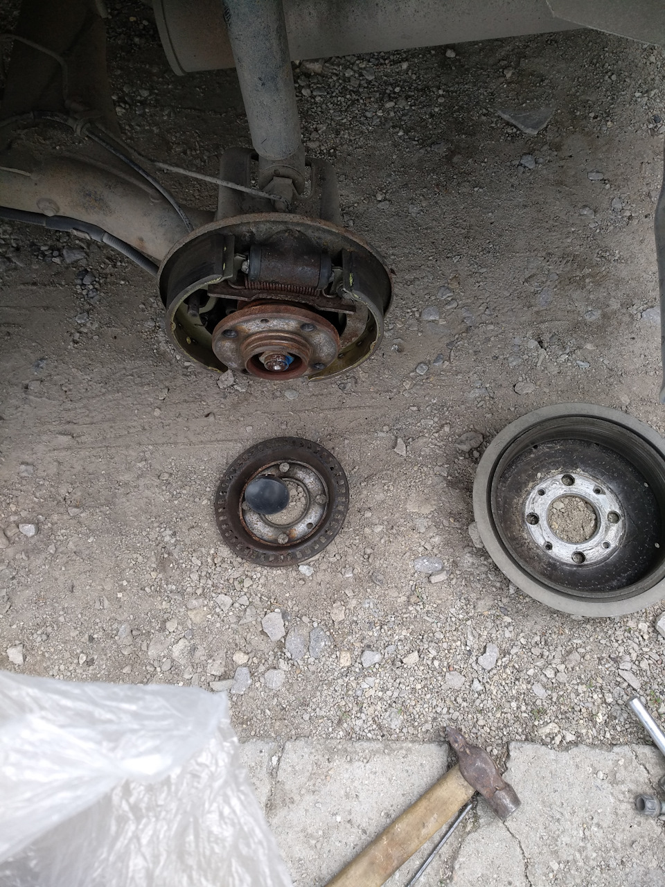 Замена заднего левого ступичного подшипника на Калине — Lada Калина ...