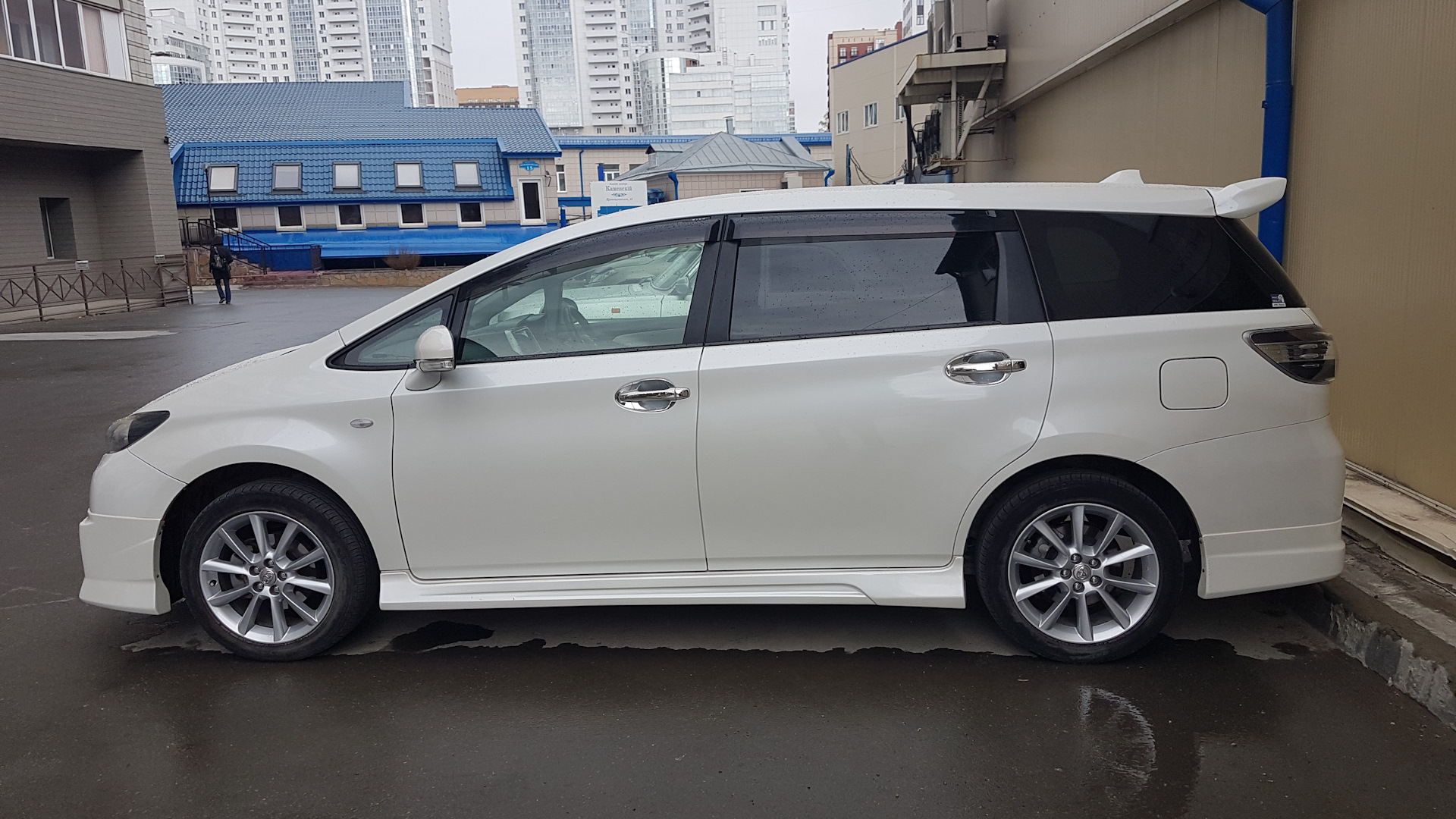 Toyota Wish (AE20) 1.8 бензиновый 2010 | Ак Барс 