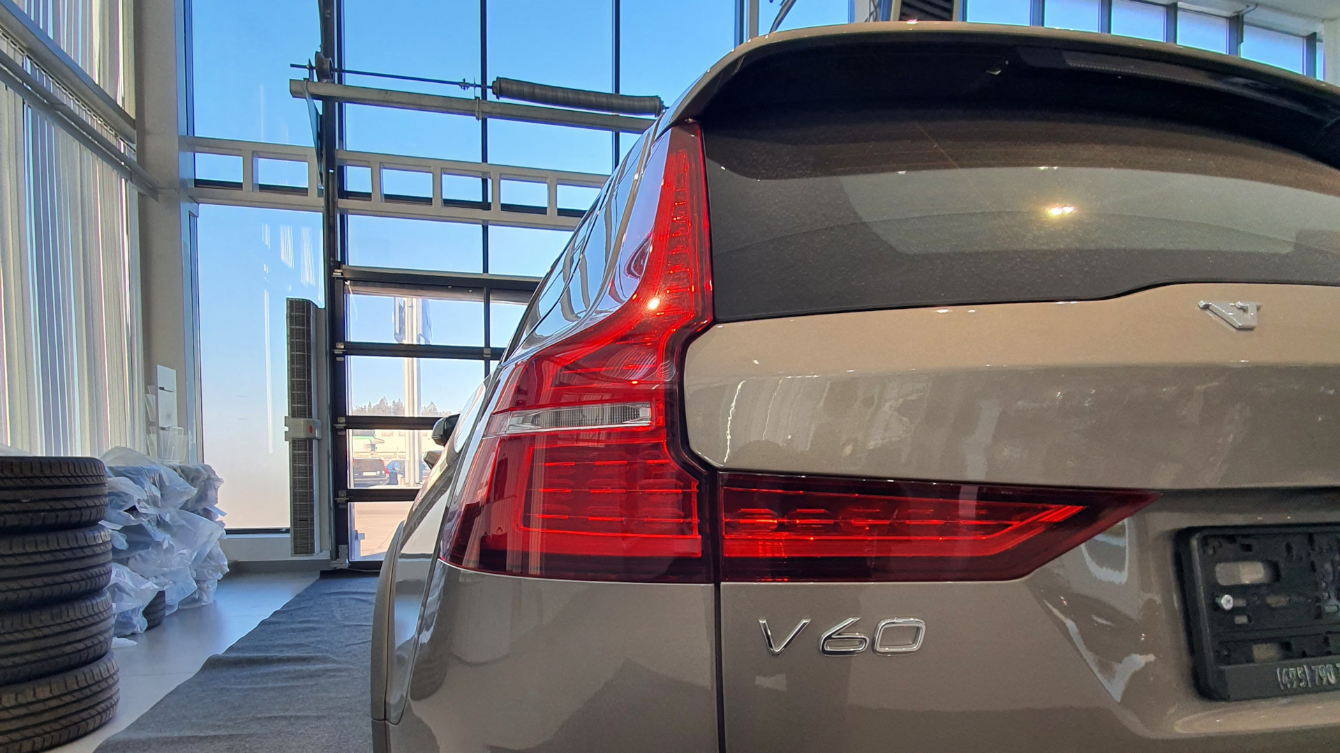 Volvo V60 Cross Country (2G) 2.0 бензиновый 2020 | Lagom Elk на DRIVE2