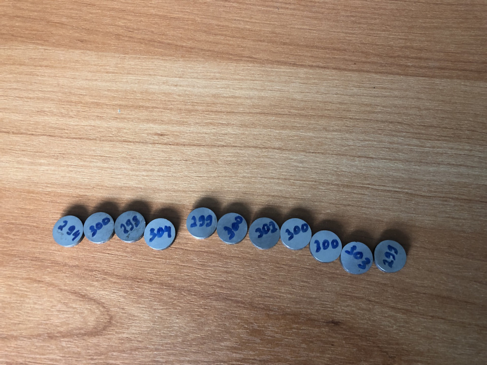 Фото в бортжурнале Toyota RAV4 (I)