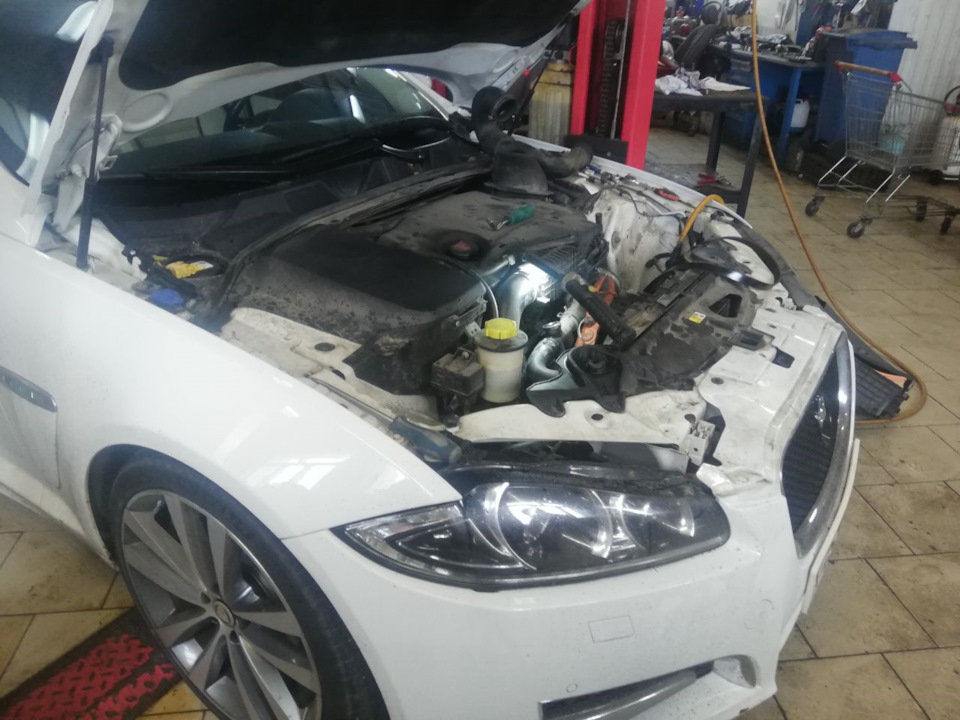 Фото в бортжурнале Jaguar XF (1G)