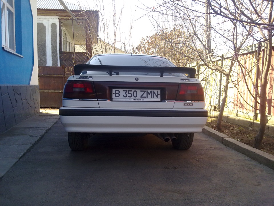 Фото машины — Mazda 626 III (GD), 2 л, 1991 года | фотография | DRIVE2