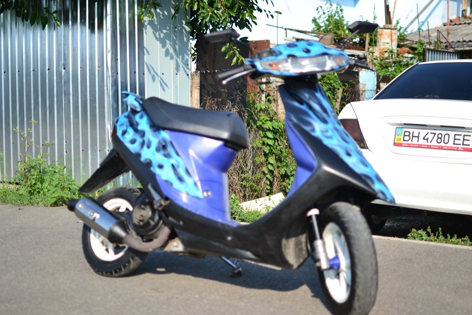 Honda Dio 28zx сине фиолетовый