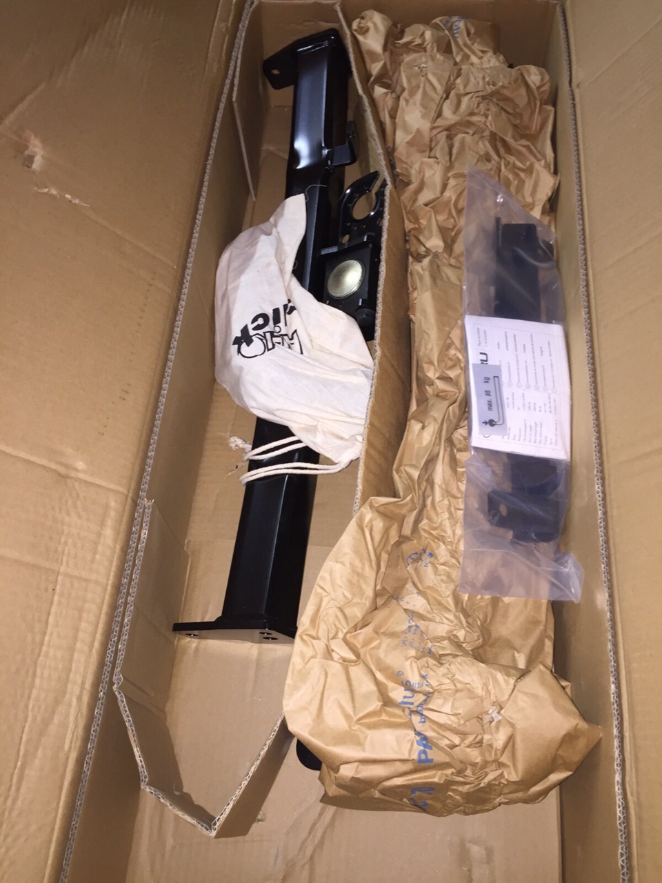 Собственно сабж в коробочке, новенький, блестючий — Subaru Outback (BP)