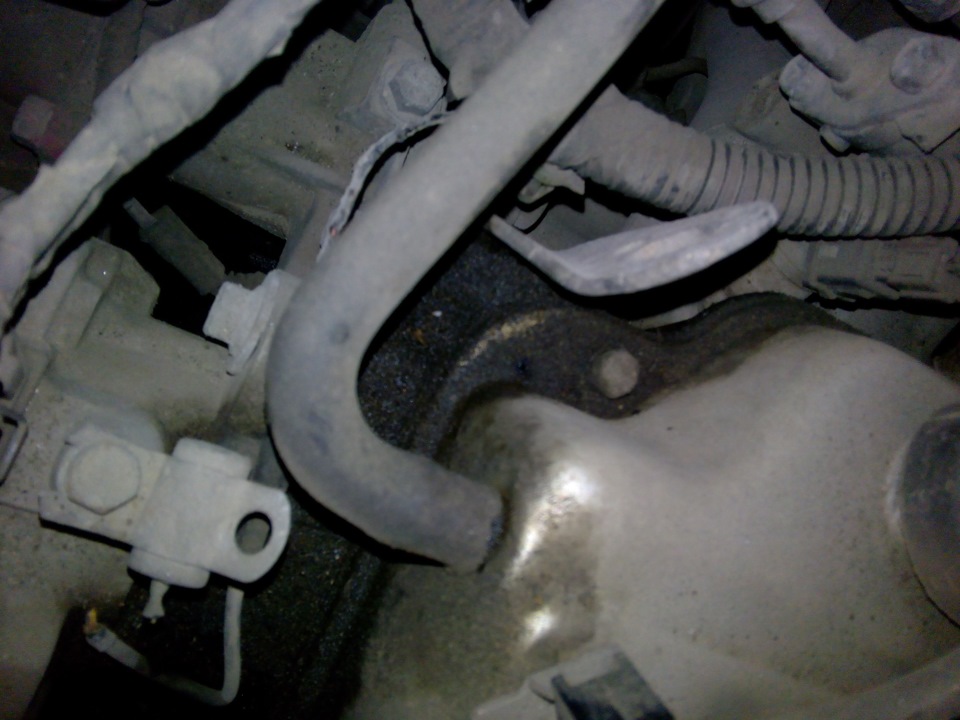 дым… плавится проводка. — Mitsubishi Galant (7G), 1,8 л, 1996 года ...