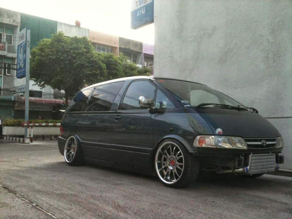 Toyota Estima 2001 Tuning