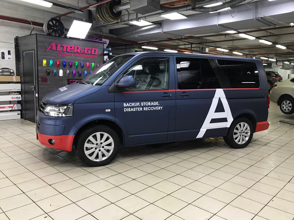 VW Transporter t5 брендирование