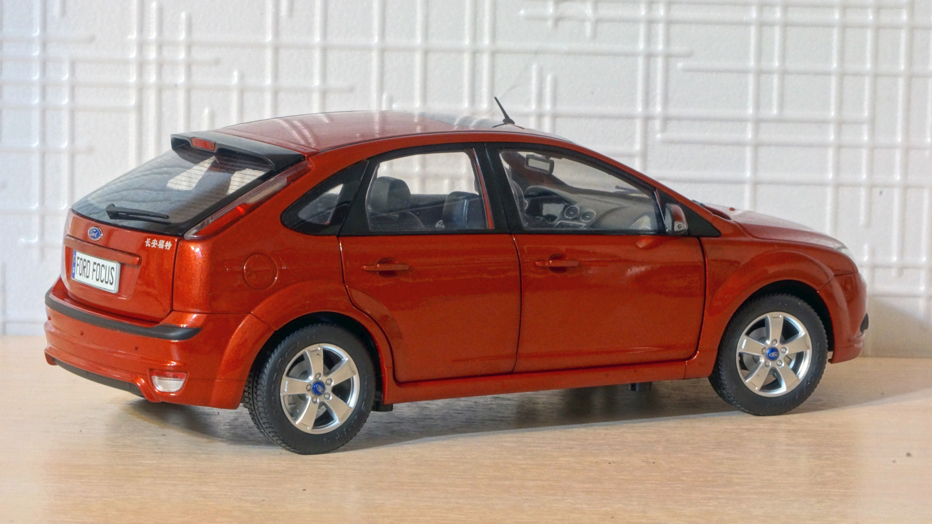 Модель 1 2 3. Ford Focus II 1:18. Ford Focus 1:18. 1 18 Форд фокус 2. 1:18 Ford Focus 2 sedan.