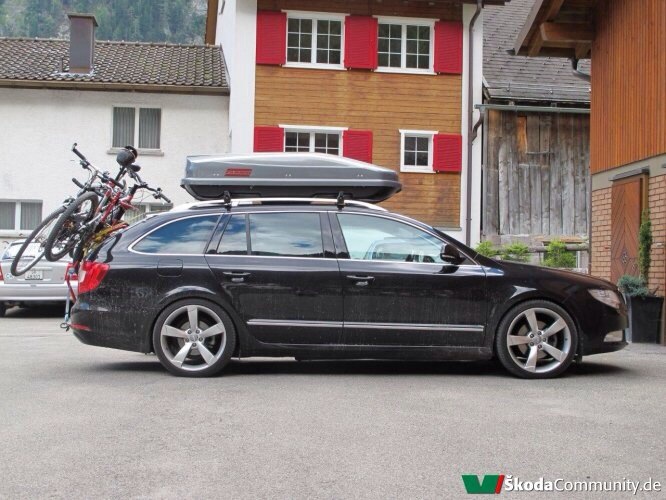 Фото в бортжурнале Skoda Superb Combi (Mk2)